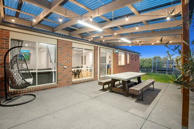 Picture of 35 Mariners Way, HASTINGS VIC 3915