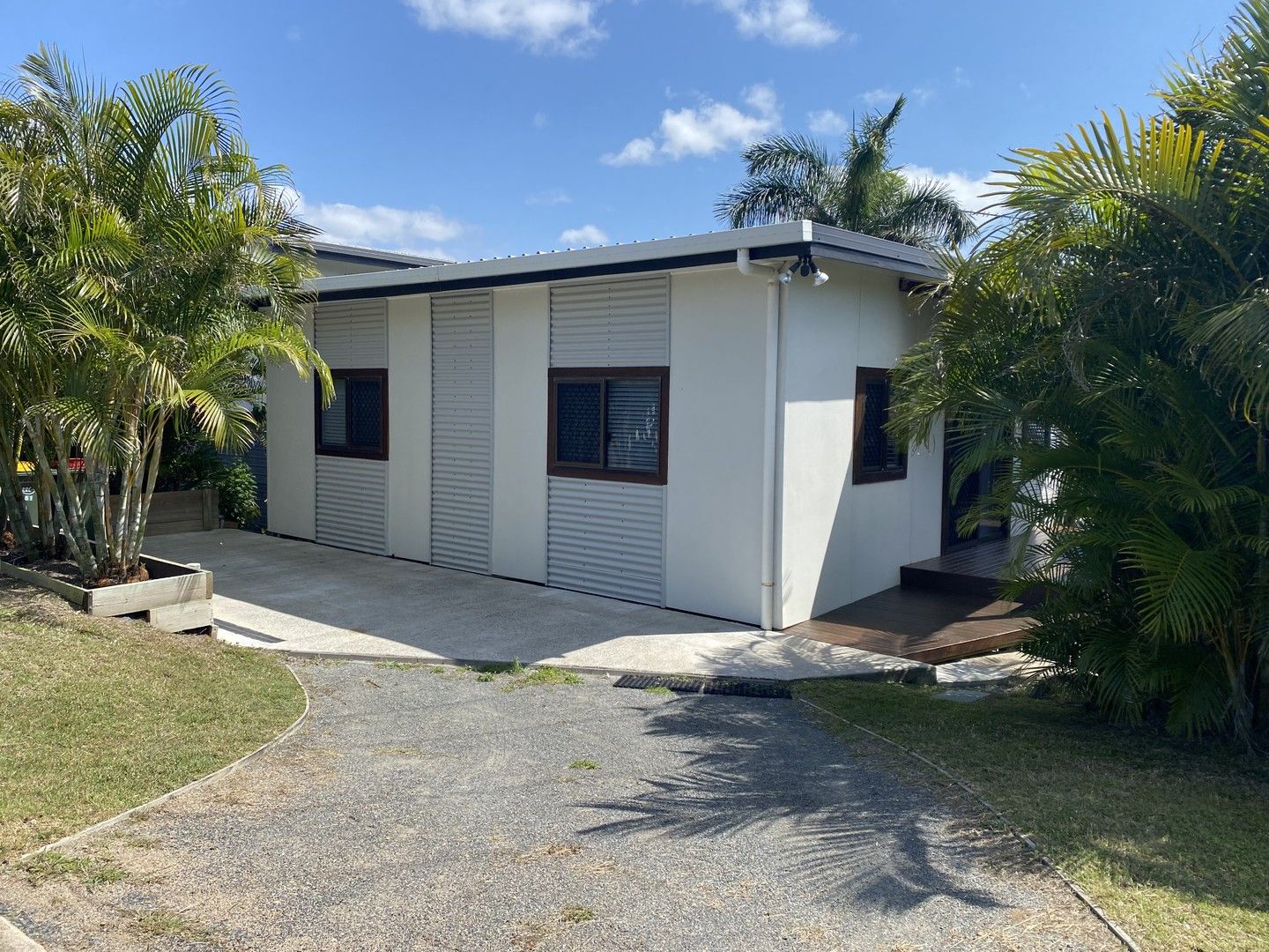 2 bedrooms House in 51 Matthew Flinders Drive COOEE BAY QLD, 4703