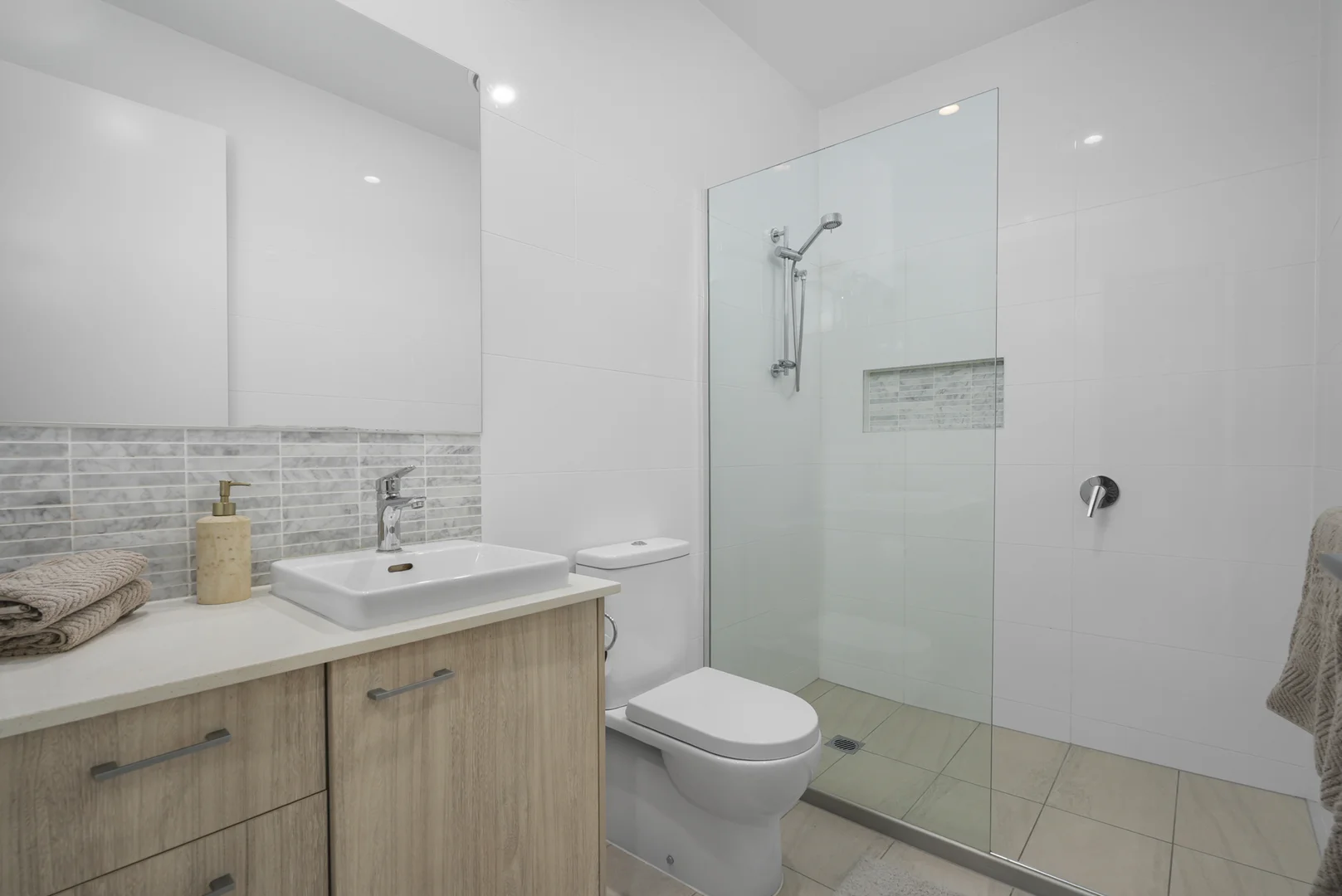 Additional image 9 of 601 Tide Avenue, Maroochydore QLD 4558