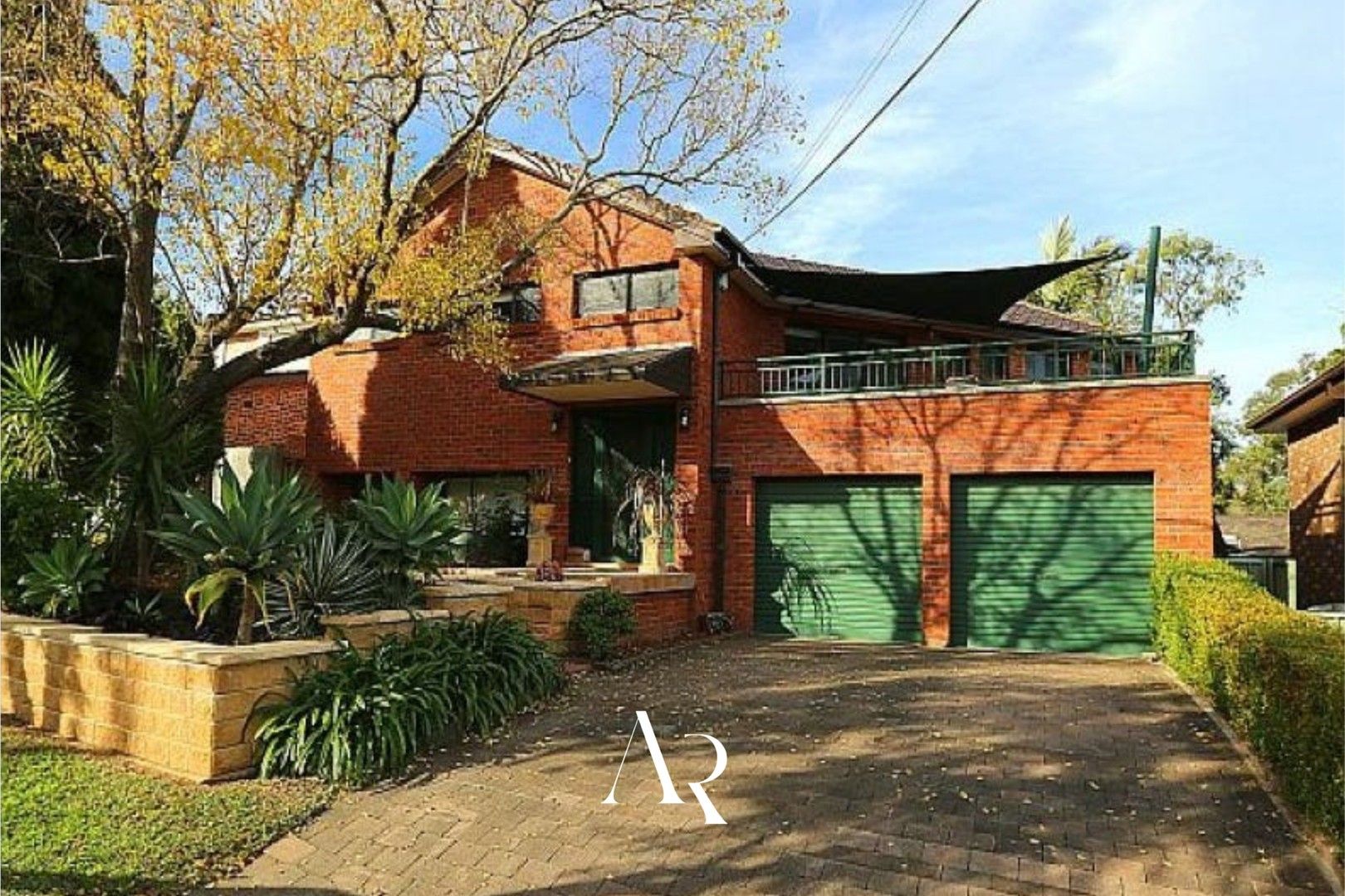 4 bedrooms House in 9 Balmoral Cres GEORGES HALL NSW, 2198