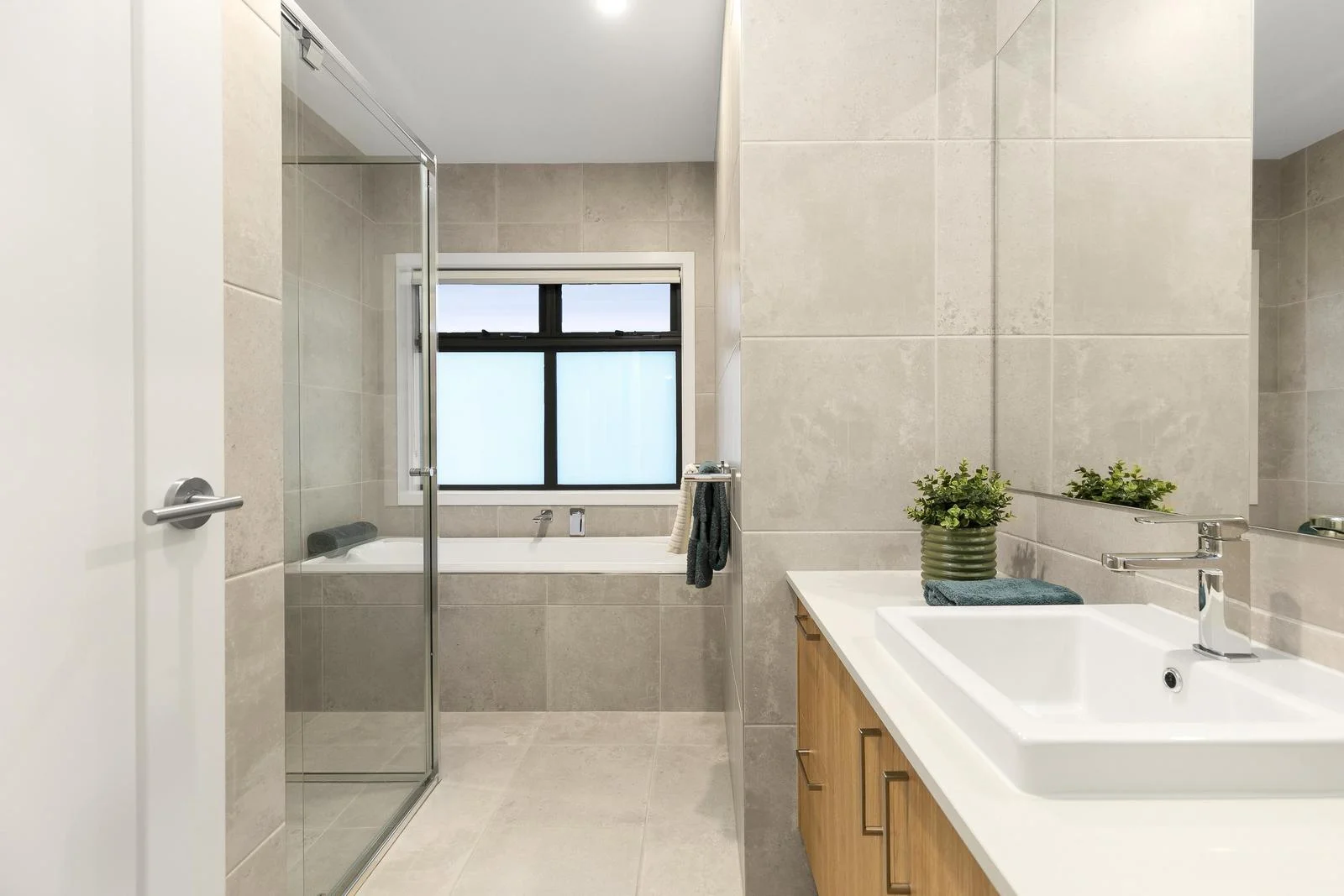 Additional image 14 of 32a Fawkner Crescent, Keilor East VIC 3033