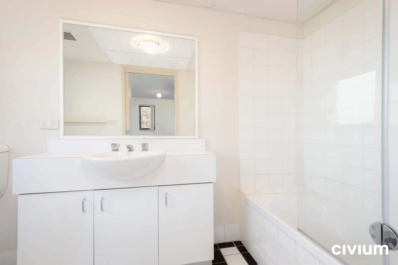 Additional image 4 of 13/1 Tauss Place, Bruce ACT 2617