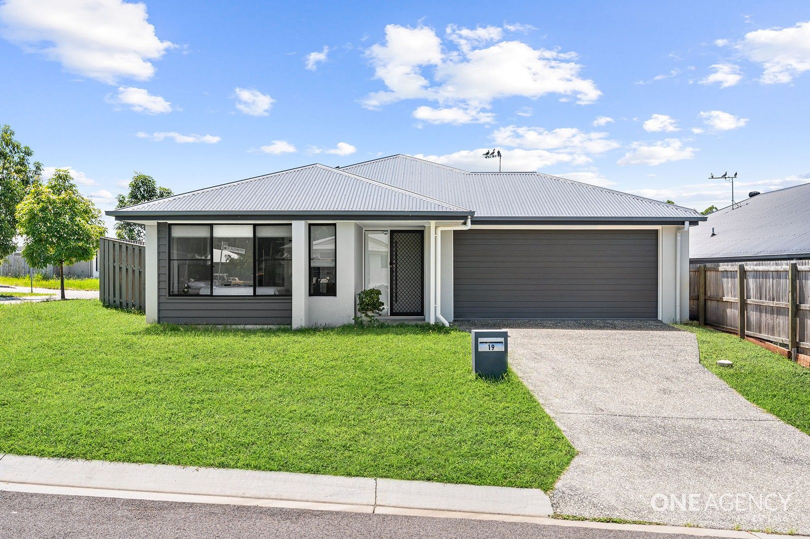 19 Pentonville St, Doolandella QLD 4077, Image 0