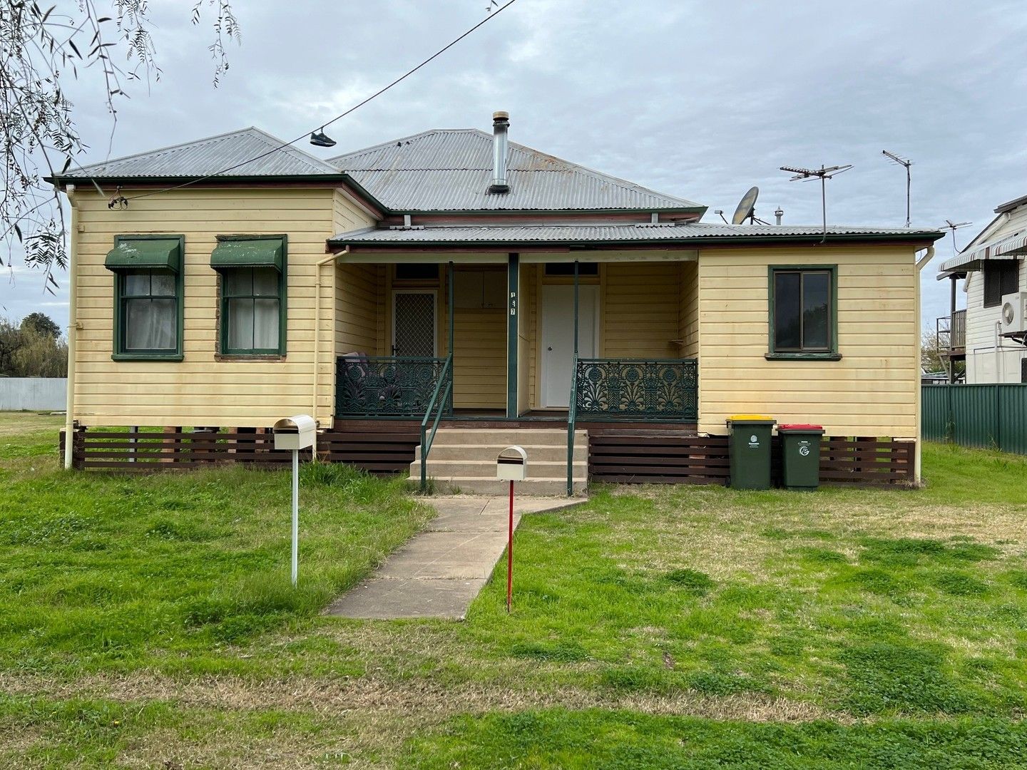 Unit 2/157 Marquis St, Gunnedah NSW 2380 Apartment For Rent Domain