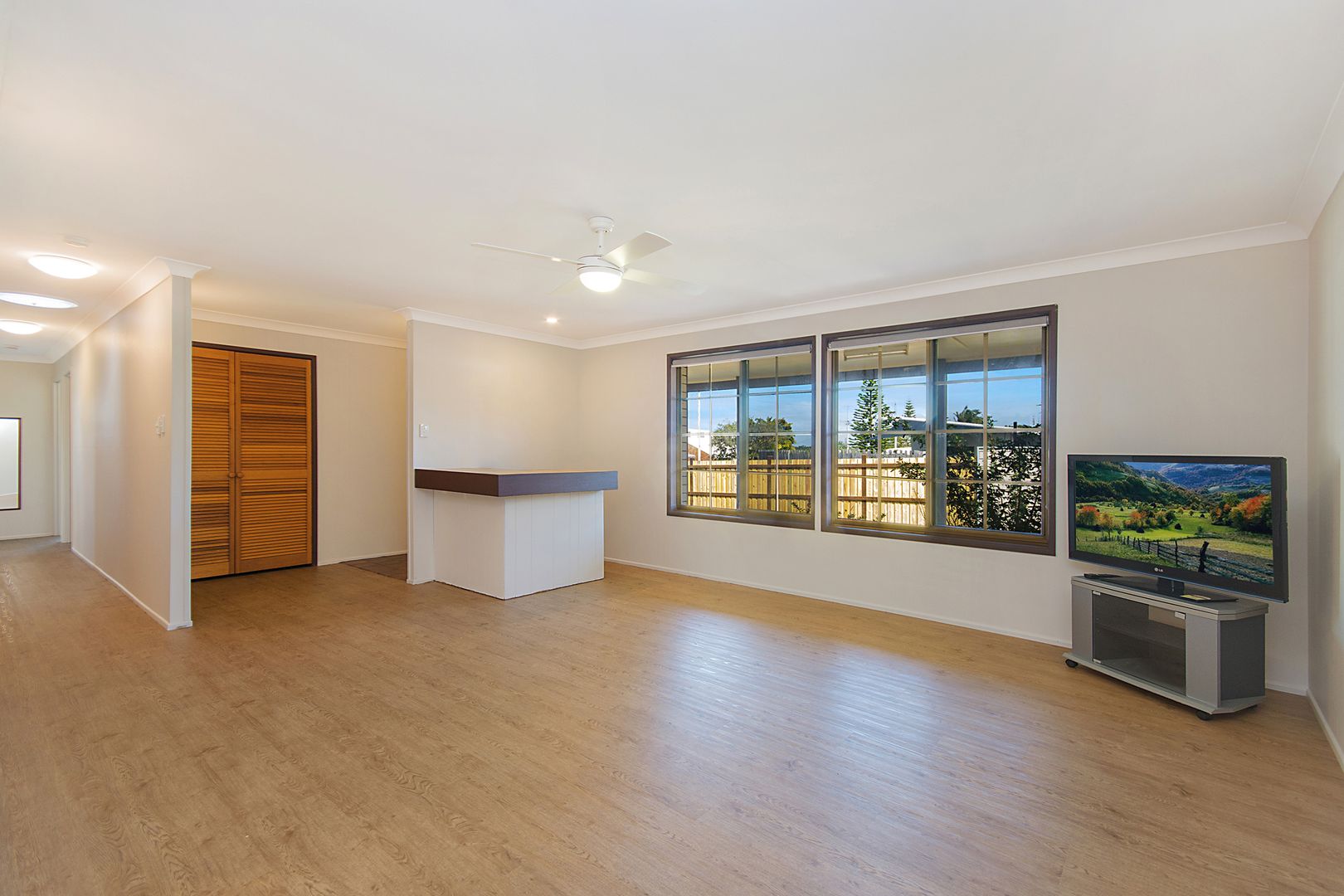 2 Agale Street, Mooloolaba QLD 4557, Image 1