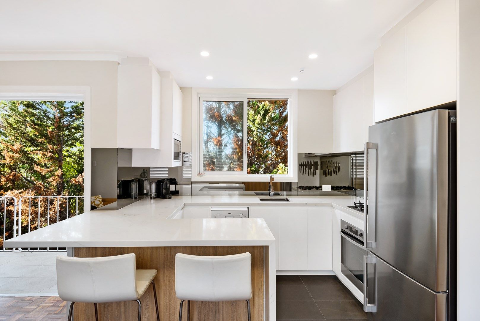 2 bedrooms Apartment / Unit / Flat in 10/338 Military Road VAUCLUSE NSW, 2030