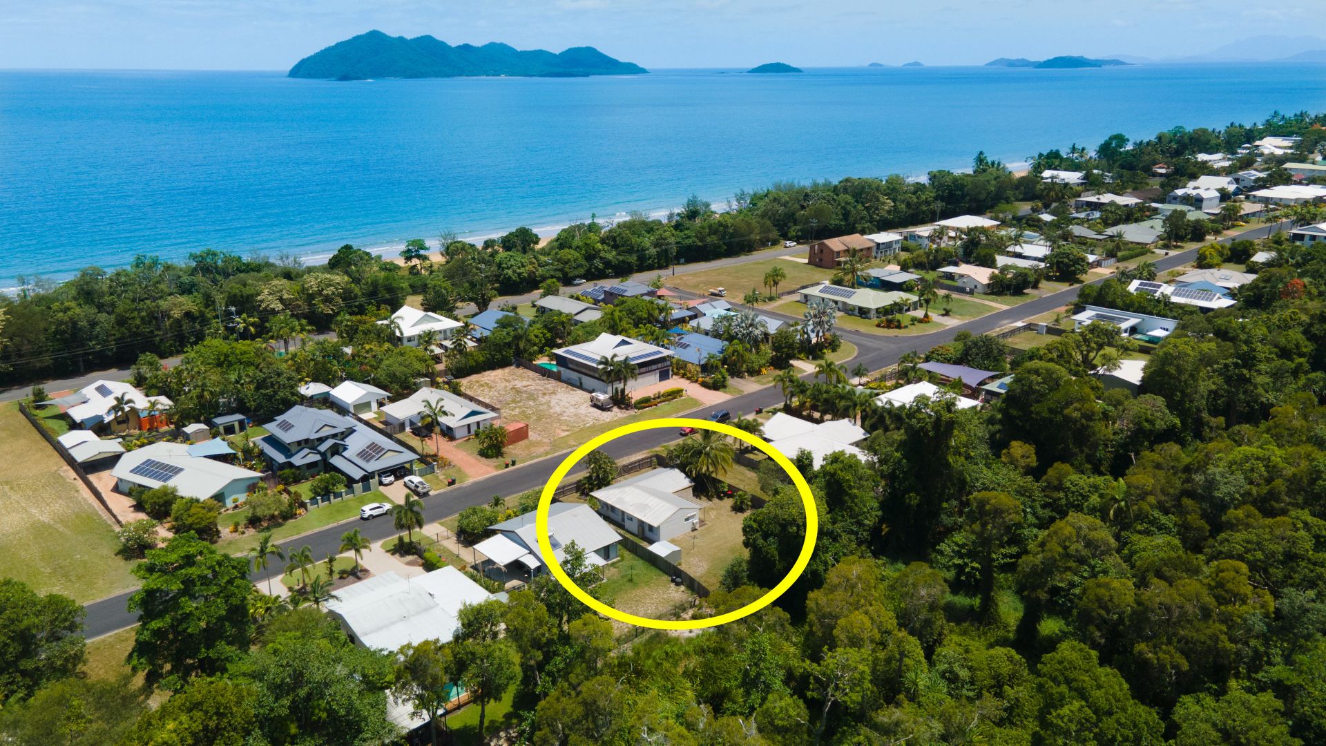 53 Holland Street, Wongaling Beach QLD 4852, Image 2