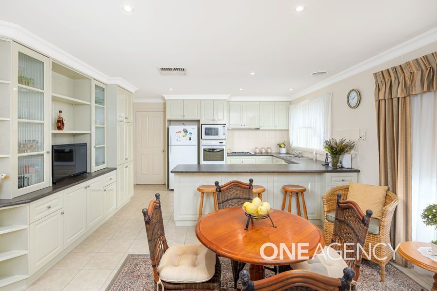 1/21 STIRLING BOULEVARD, Tatton NSW 2650, Image 2