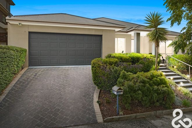 Picture of 44 Vanbrook Drive, MILL PARK VIC 3082