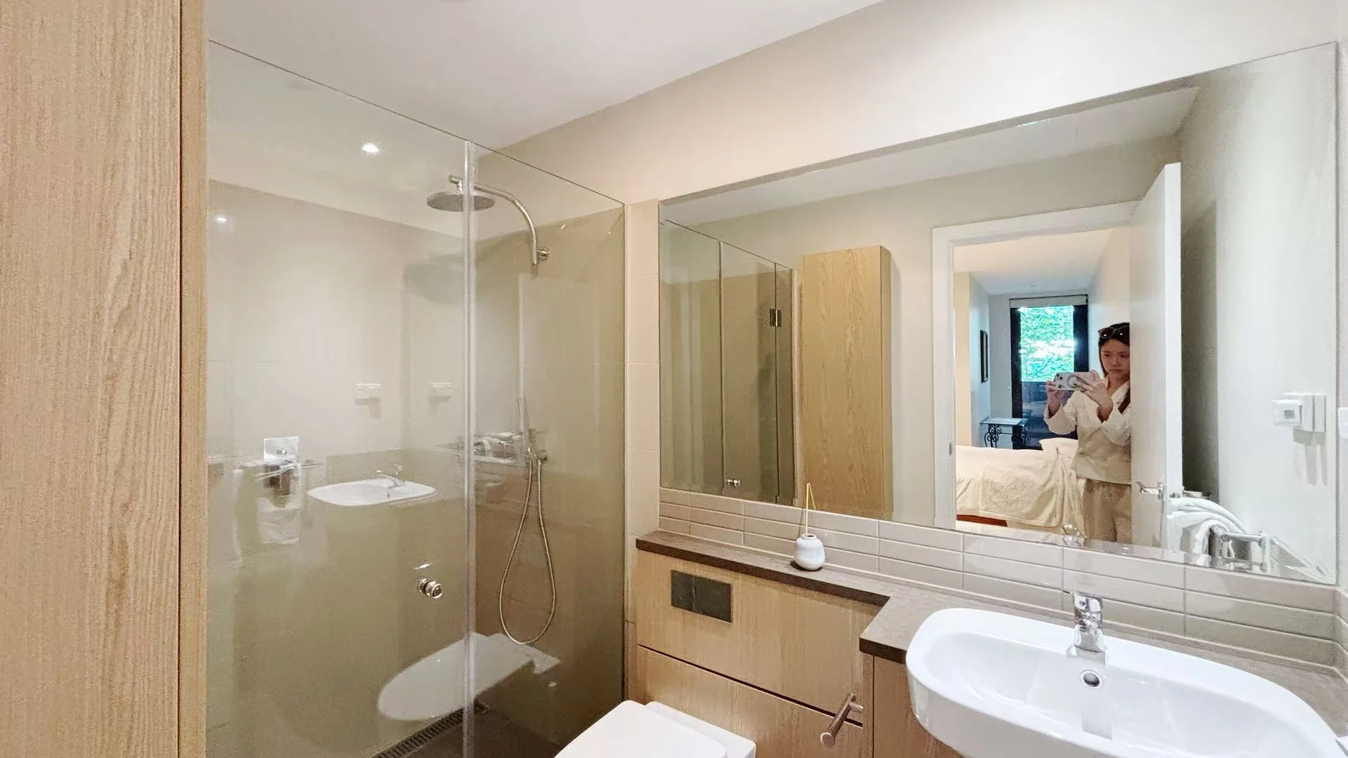 Additional image 7 of 615/228 A'Beckett Street, Melbourne VIC 3000