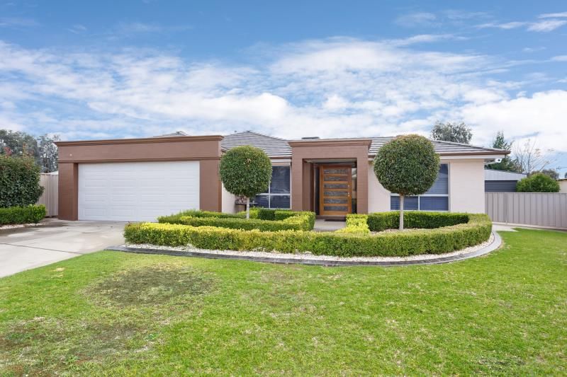 12 Birri Place, Glenfield Park NSW 2650