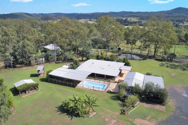 Picture of 29 Sippels Road, GRANDCHESTER QLD 4340