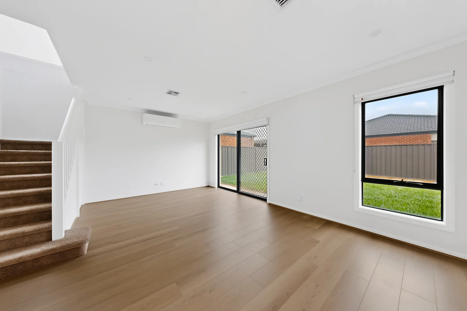 Additional image 3 of 37 Royal Mile Avenue, Berwick VIC 3806