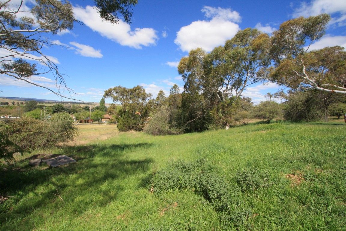 2 Moorong Place, Cooma NSW 2630, Image 1