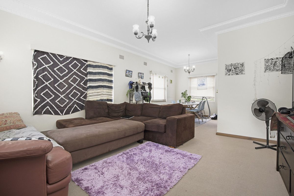 17 Mooney Avenue, Earlwood NSW 2206, Image 1