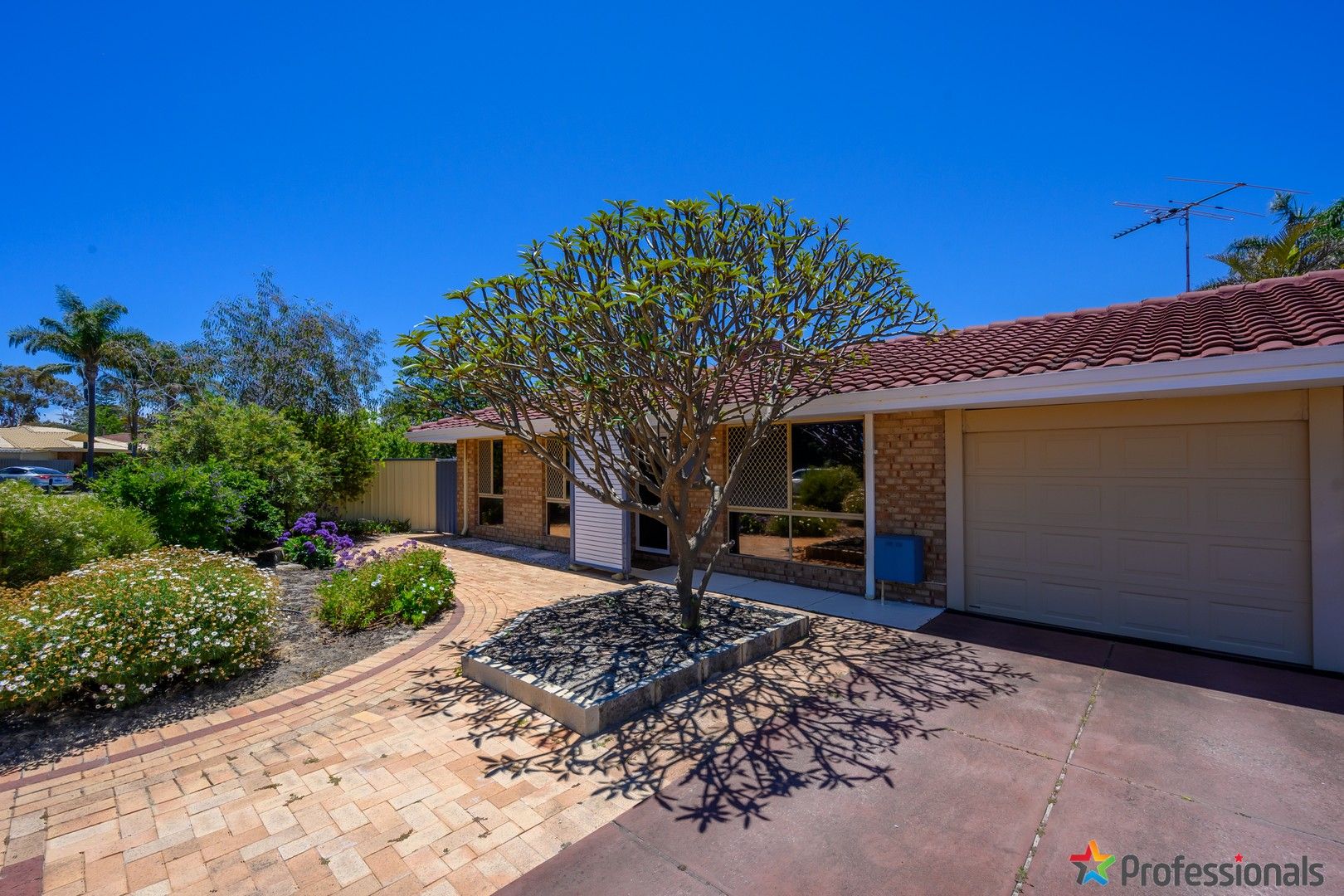 20A Sandford Crescent, Halls Head WA 6210, Image 0