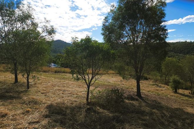 Picture of 15 Rifle Range Road, WALTERHALL QLD 4714