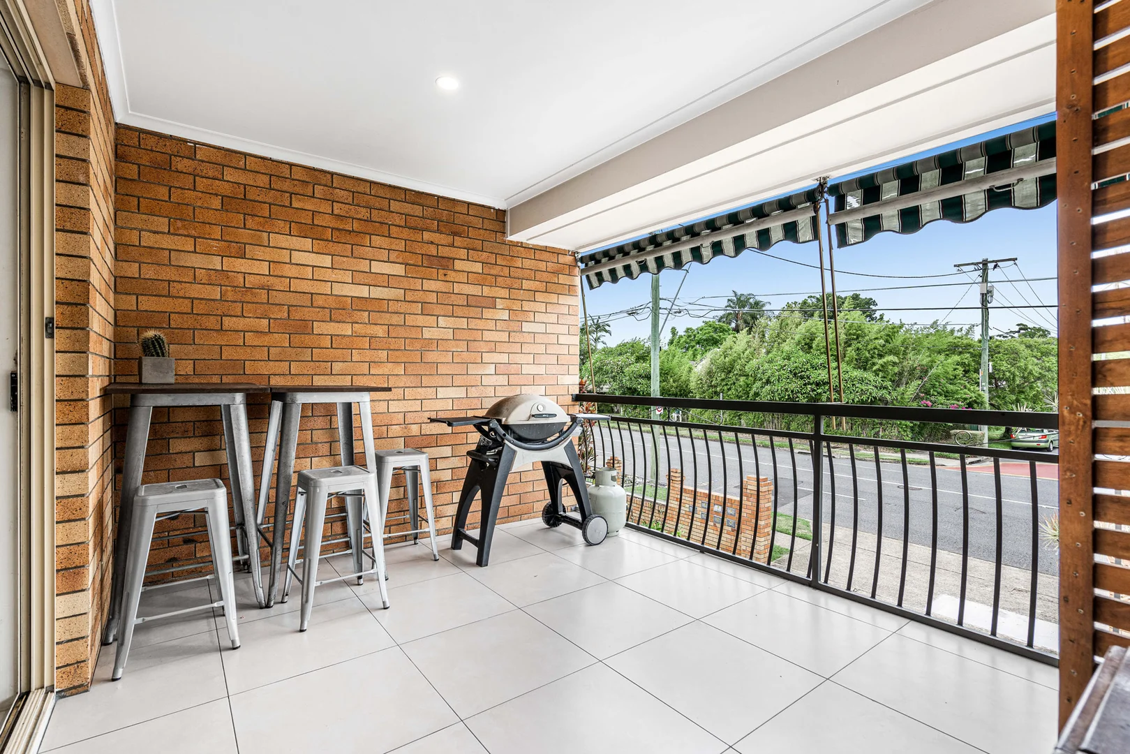 Additional image 7 of 6/94 Cavendish Road, Coorparoo QLD 4151