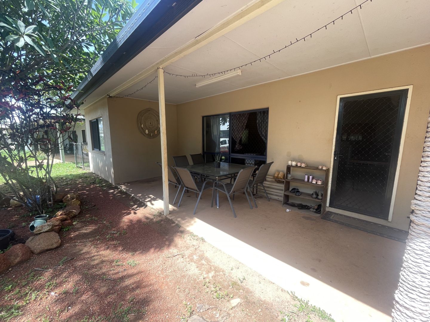 Unit 3/5 Transmission St, Rocky Point QLD 4874, Image 2