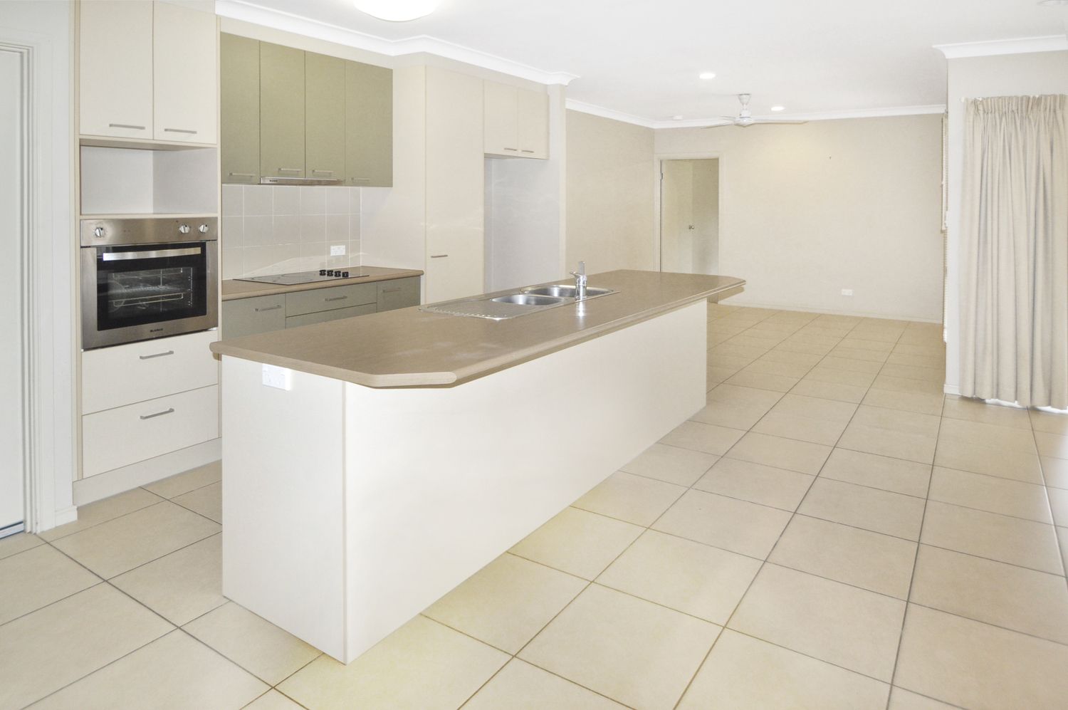 Redlynch QLD 4870 4 beds house for Rent, 650 per week 16814599 Domain