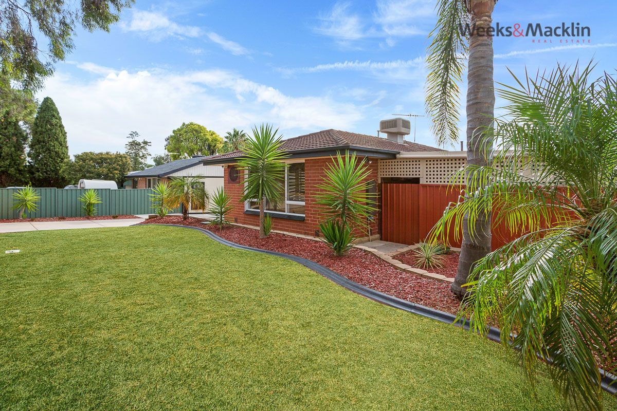 3 Mostyn Cresent, Salisbury East SA 5109, Image 1