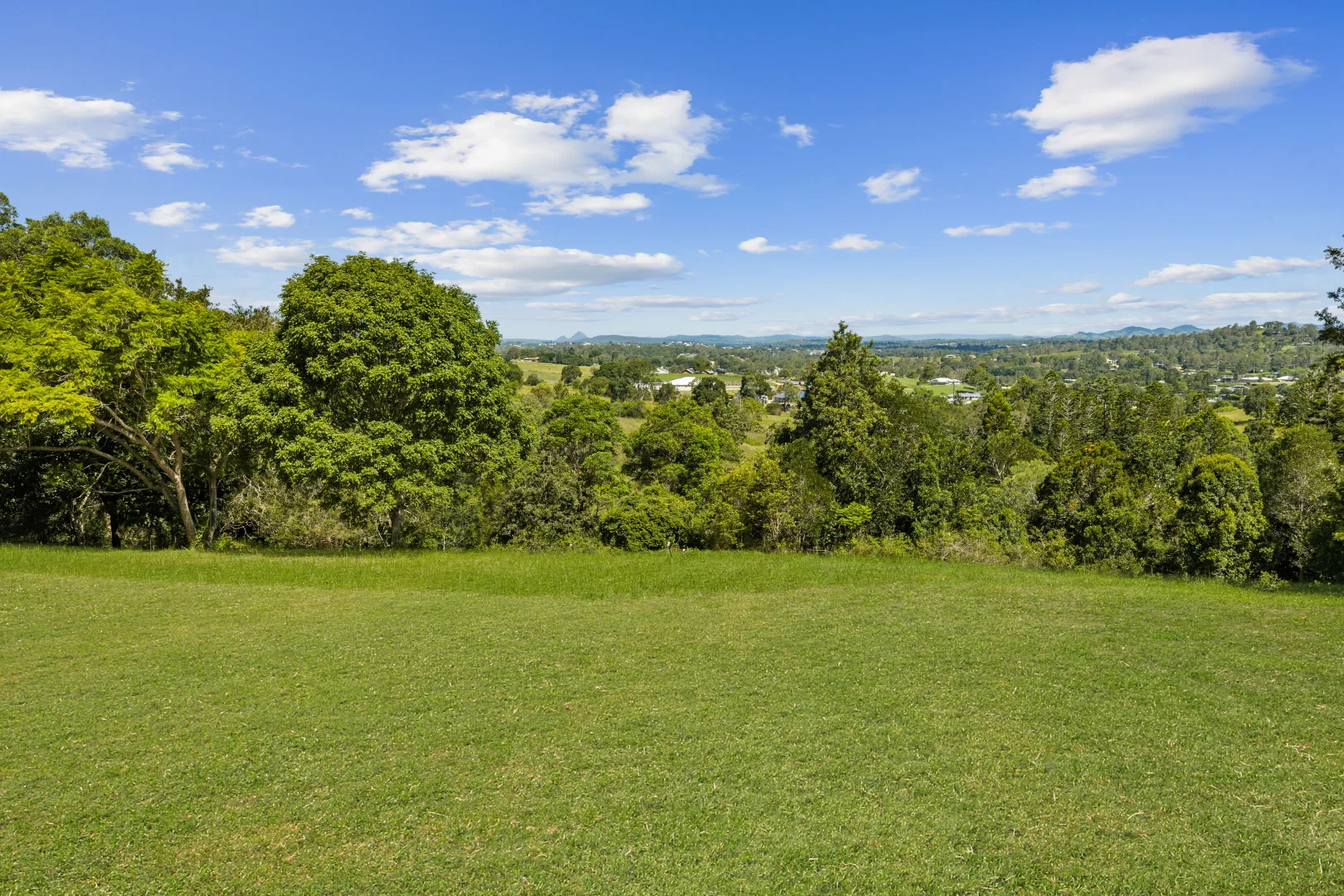 Additional image 11 of 2 Rammutt Road, Chatsworth QLD 4570