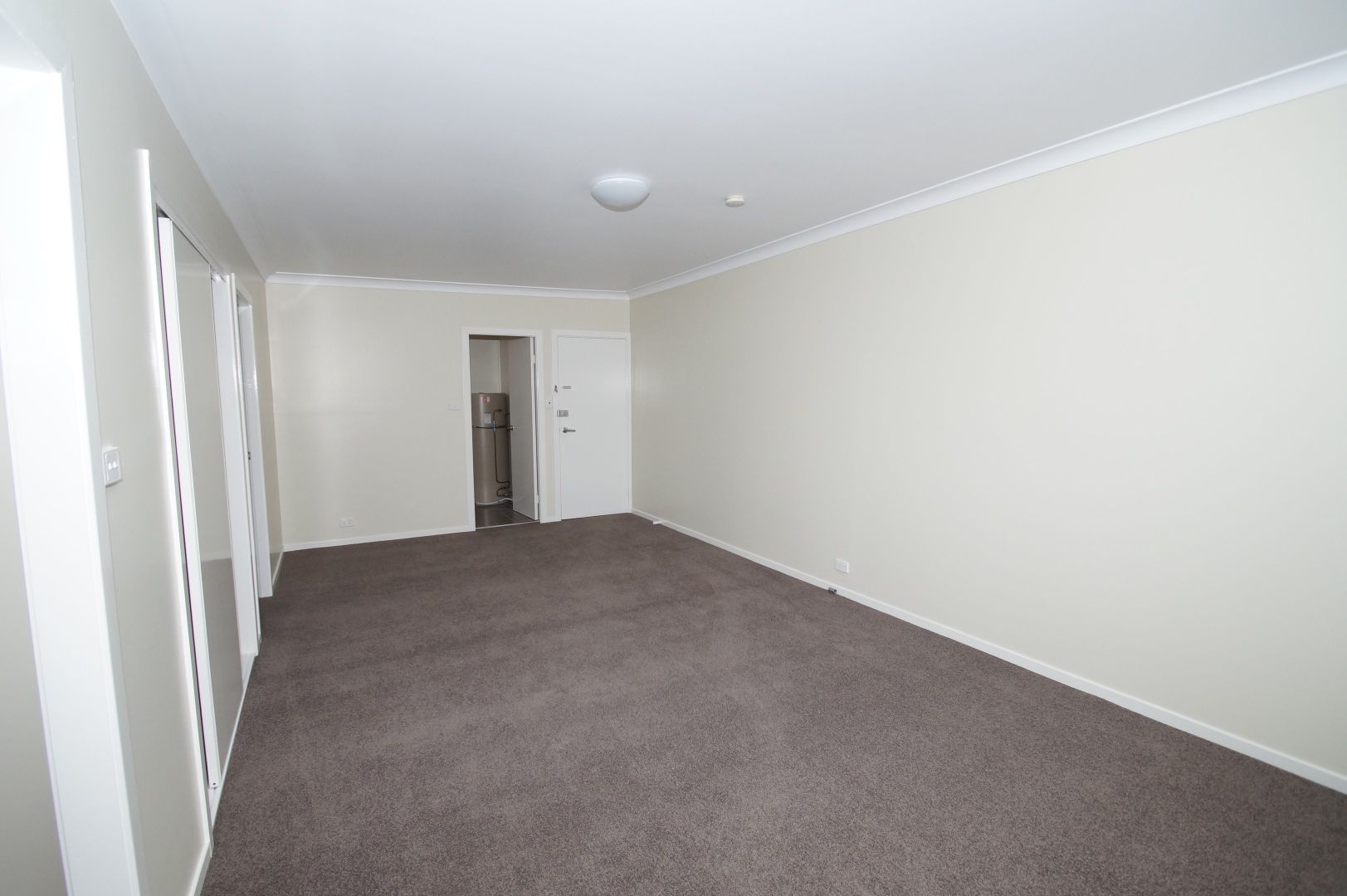 2/108 Taylor STreet, Armidale NSW 2350, Image 2