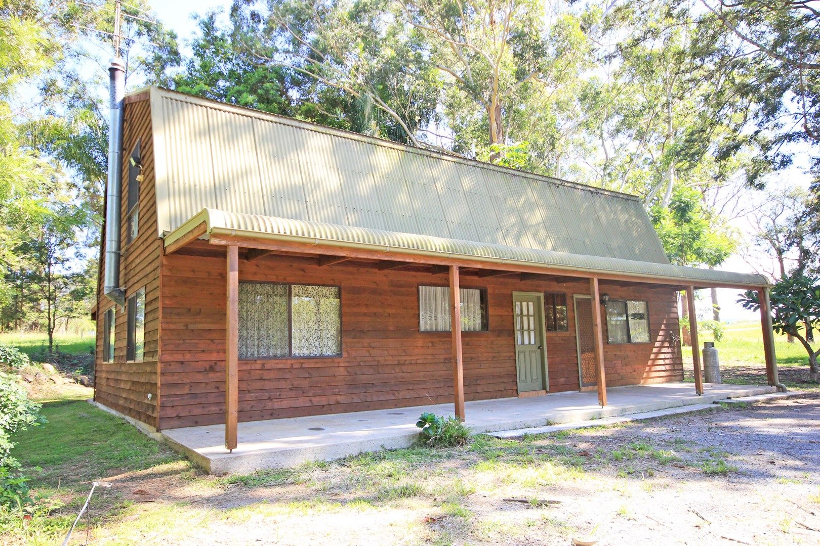 5 Stewarts River Road, Johns River Property History & Address