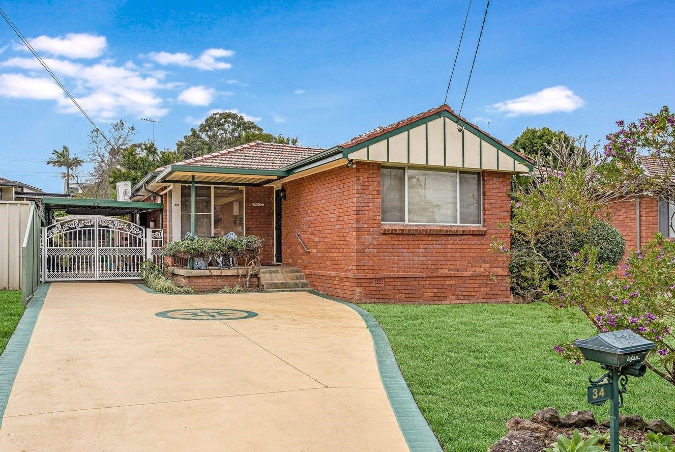3 bedrooms House in 34 Jacaranda Drive GEORGES HALL NSW, 2198