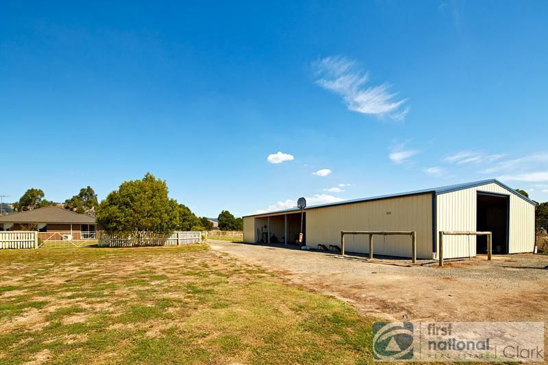 39 Trickey Rd, YARRAGON VIC 3823, Image 2