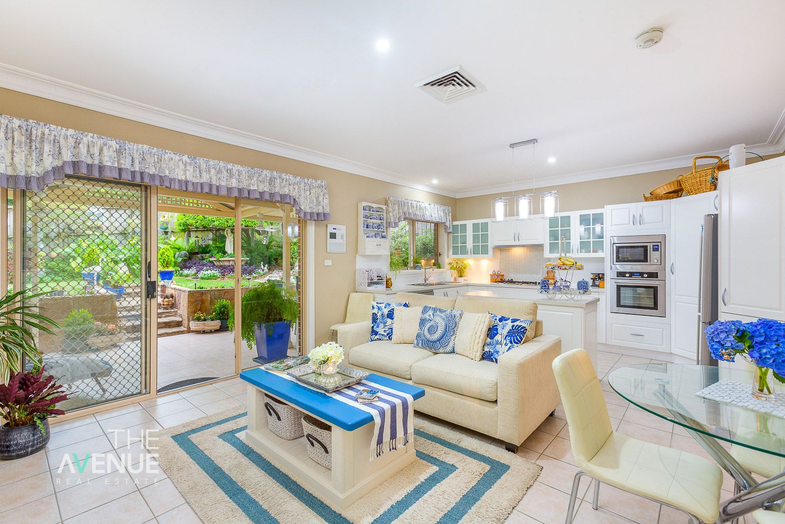 15 Saxonvale Road, Bella Vista NSW 2153, Image 2