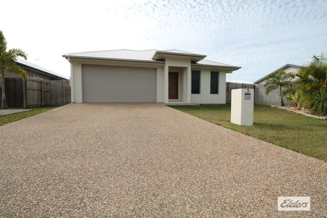 3 bedrooms House in 5 Summergold Street MOUNT LOW QLD, 4818