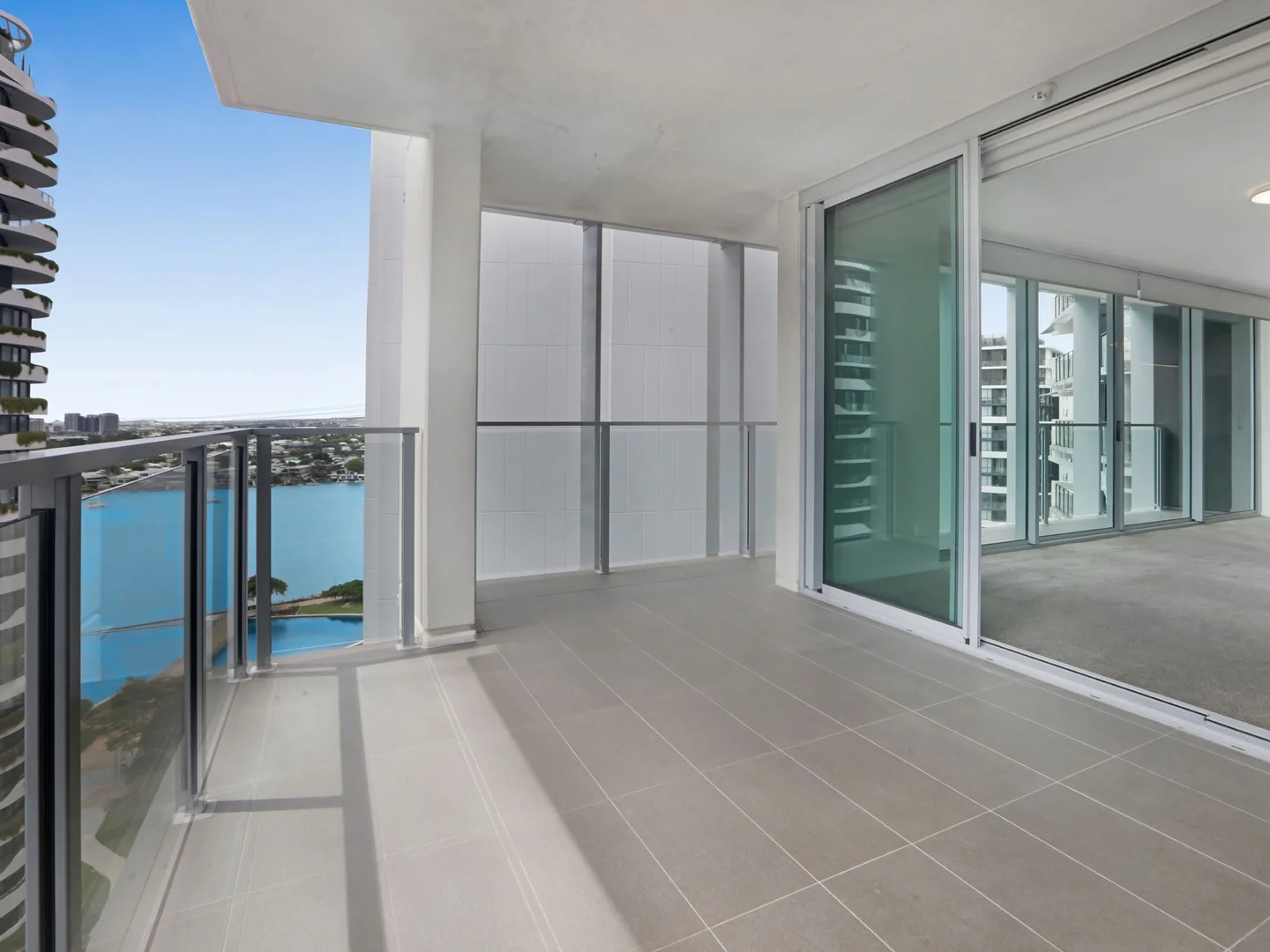 1605/30 Festival Place, Newstead QLD 4006