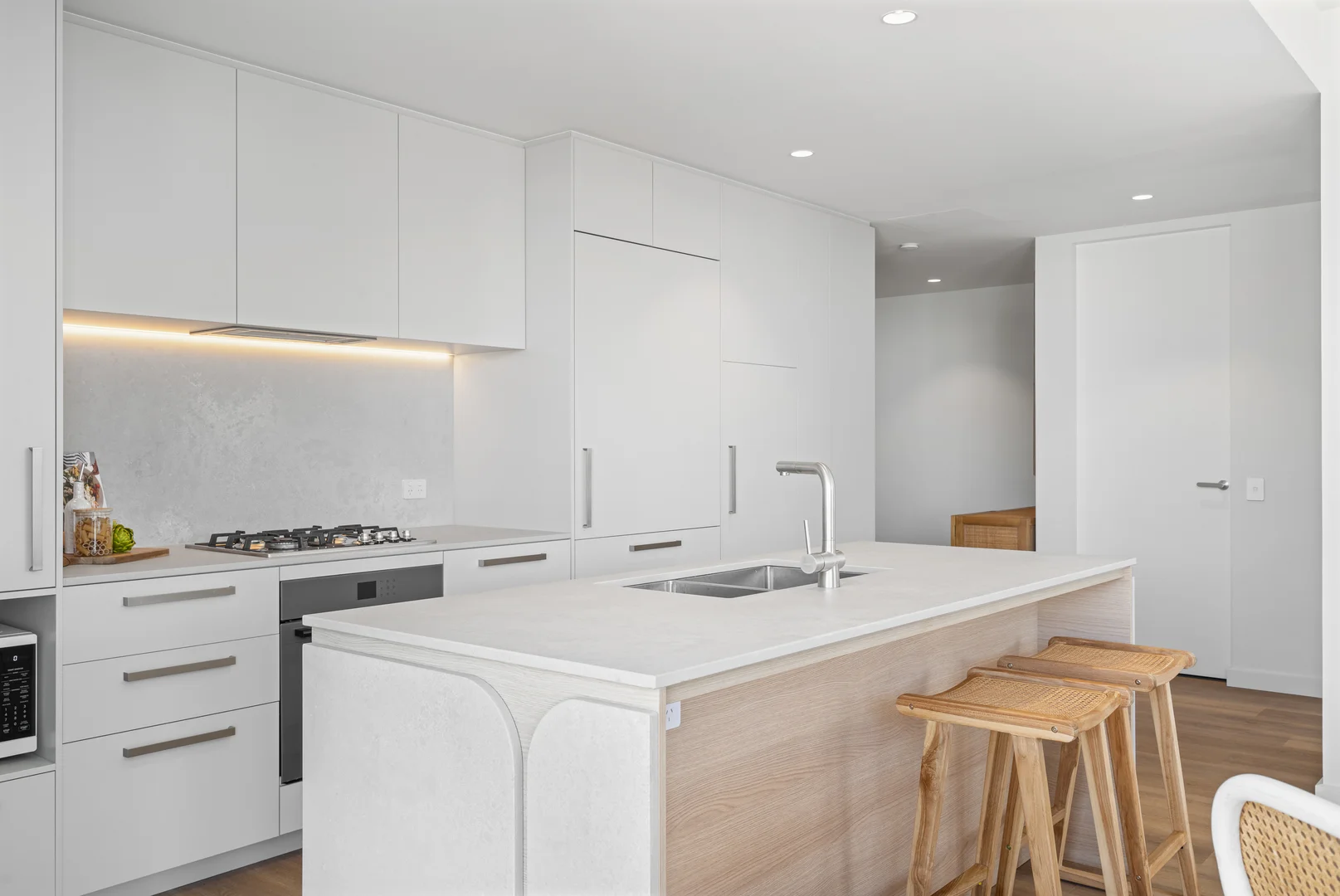 Additional image 11 of 607/4 Miles Street, Kirra QLD 4225