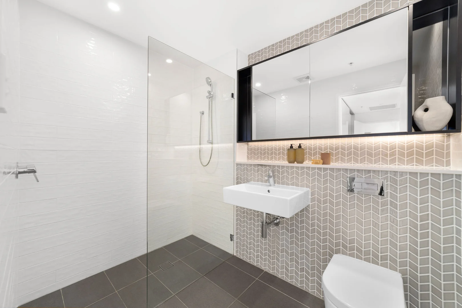 Additional image 15 of 702/10 Hilly Street, Mortlake NSW 2137