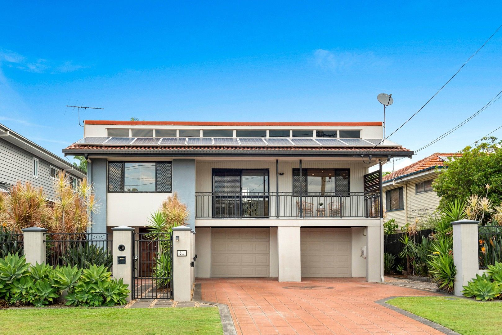 4 bedrooms House in 51 Elaroo Street MORNINGSIDE QLD, 4170