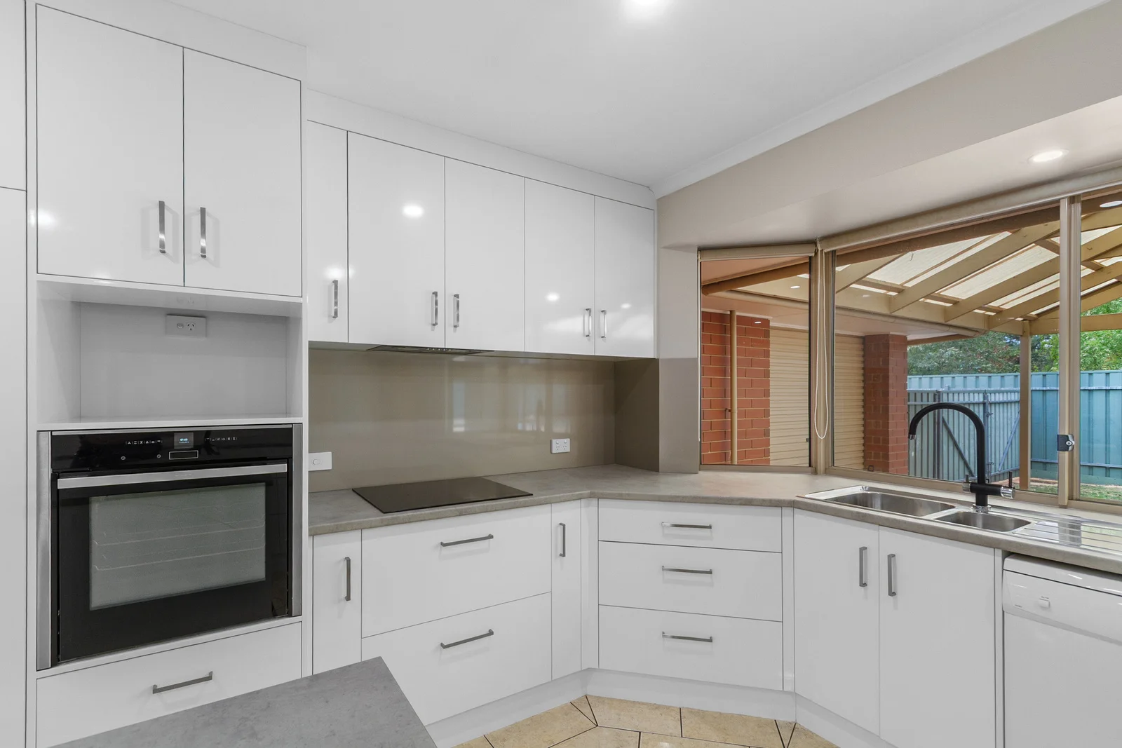 Additional image 8 of 1 Roscrow Court, Clare SA 5453