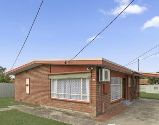 203 Gladstone Road, Dandenong North VIC 3175