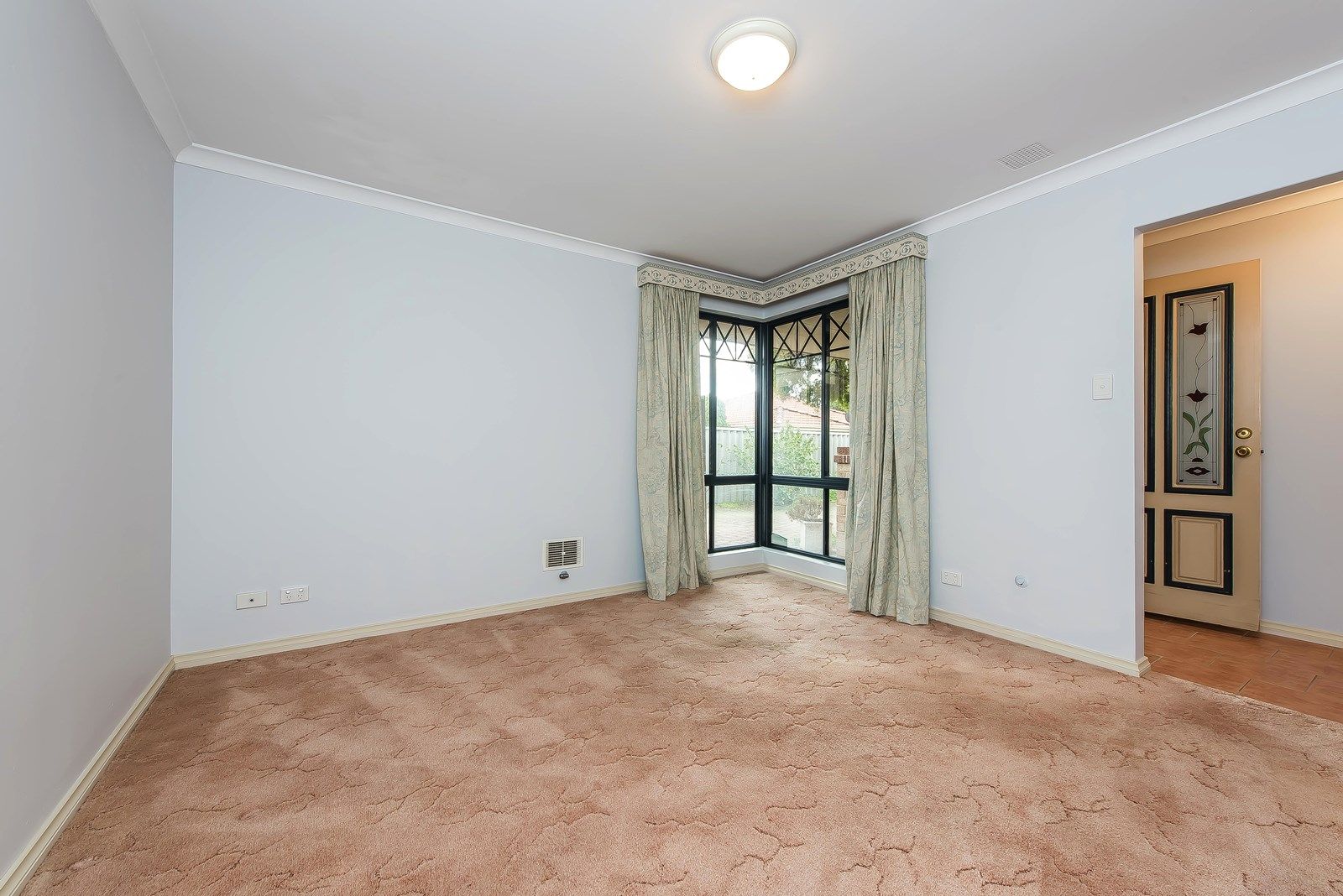 2/32 Odin Road, Innaloo WA 6018, Image 1