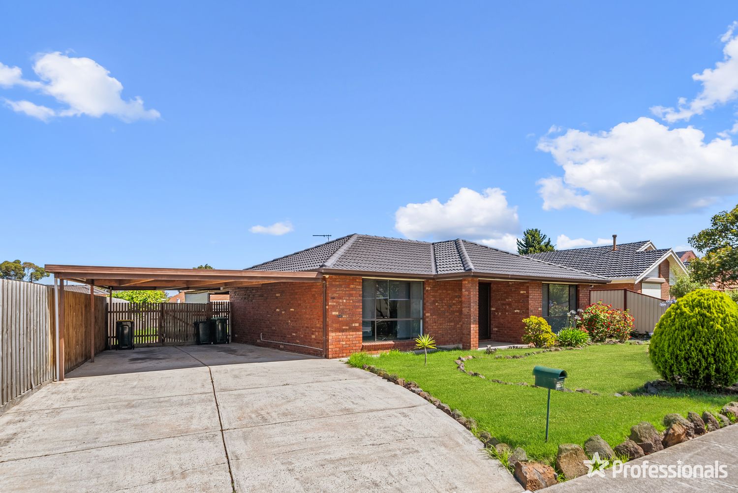 3 bedrooms House in 107 Odessa Avenue KEILOR DOWNS VIC, 3038