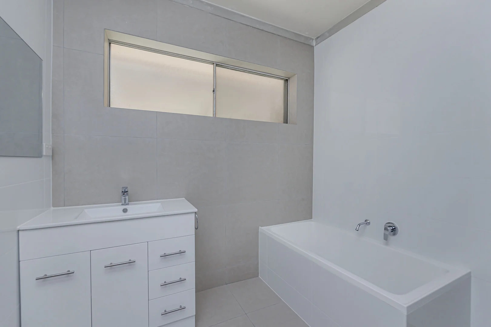 Additional image 9 of 2 Canberra Crescent, Valley View SA 5093