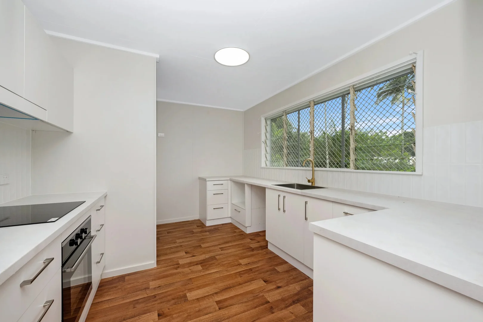 Additional image 2 of 16 Karangi Street, Rasmussen QLD 4815