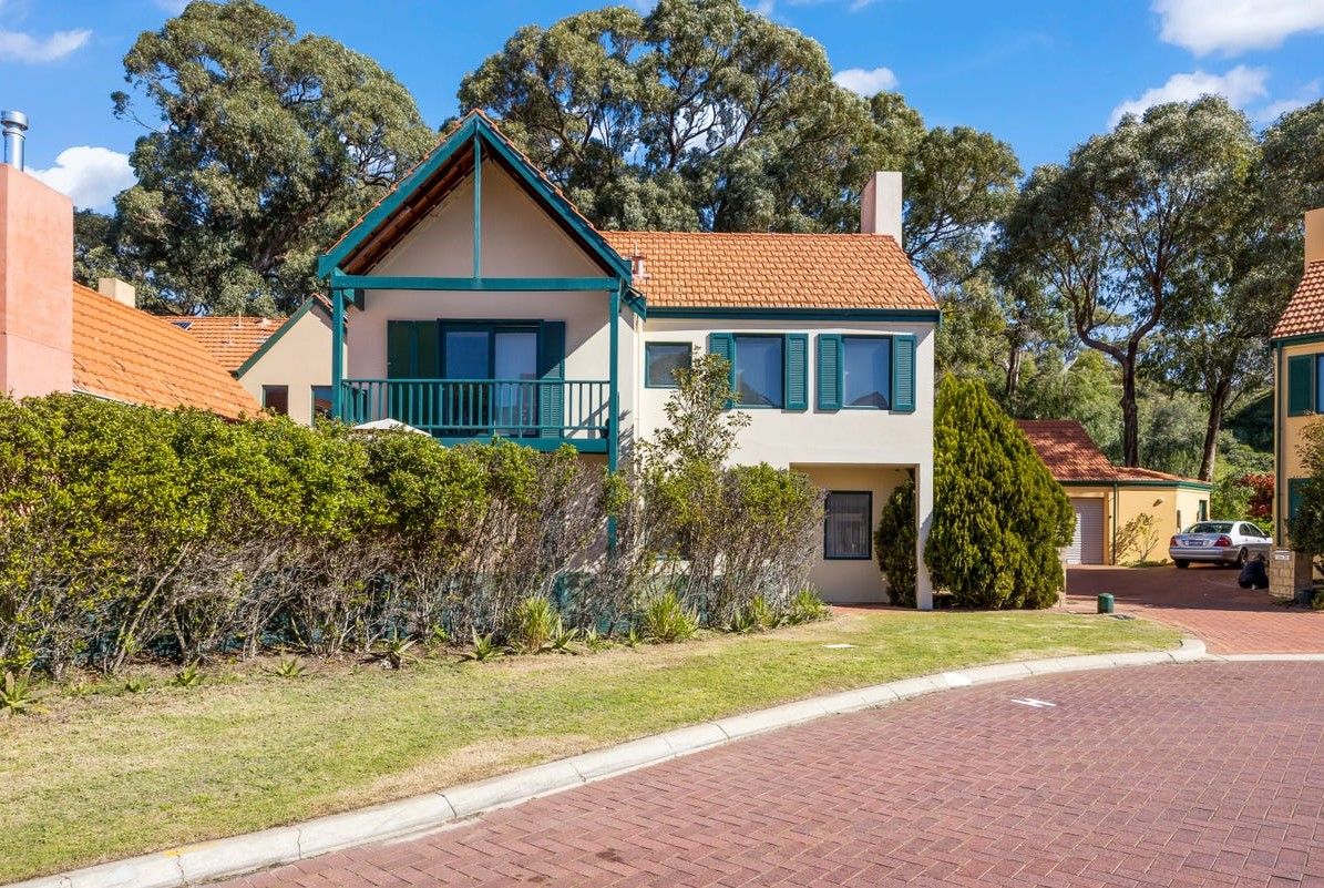 3 bedrooms House in 71 Spyglass Grove CONNOLLY WA, 6027