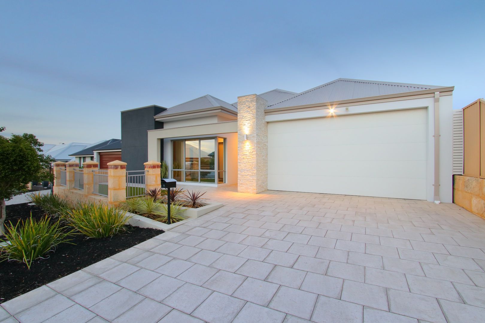 14 Fairlead Link, South Guildford WA 6055