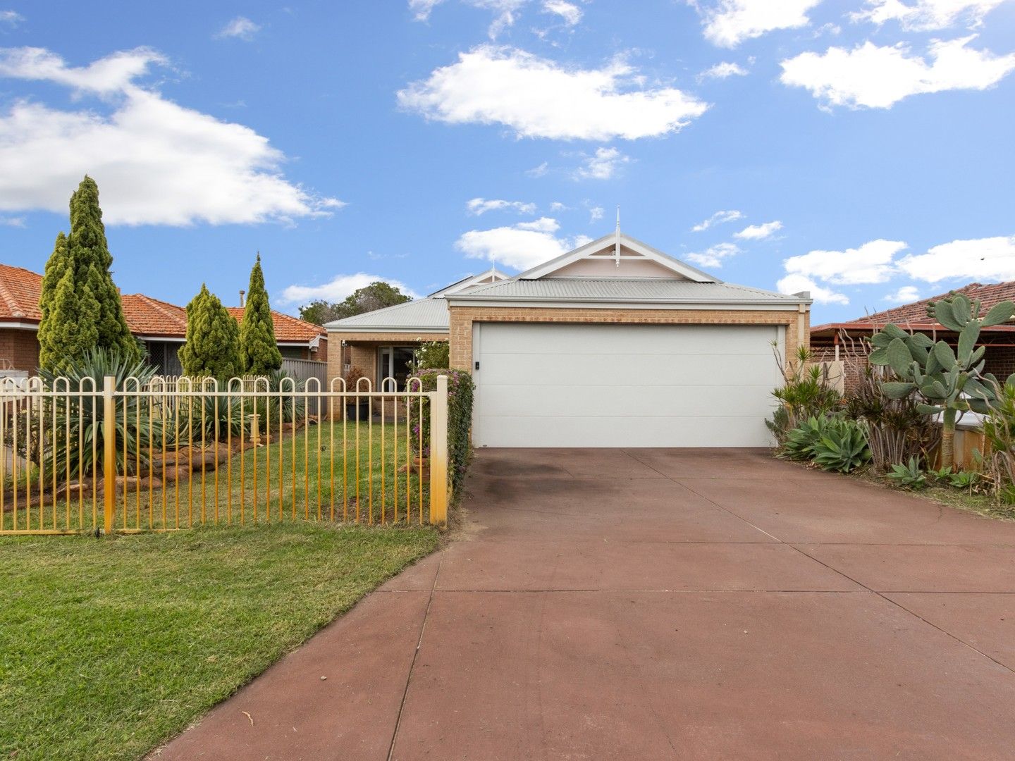 3 bedrooms House in 28 Derisleigh Street CANNINGTON WA, 6107