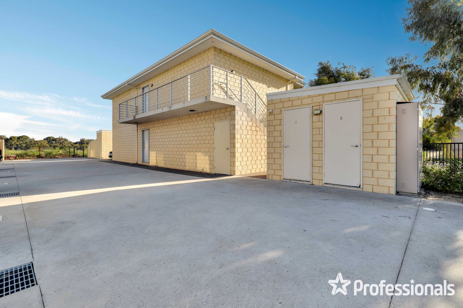 4A/4 Adnata Road, Beeliar WA 6164, Image 1