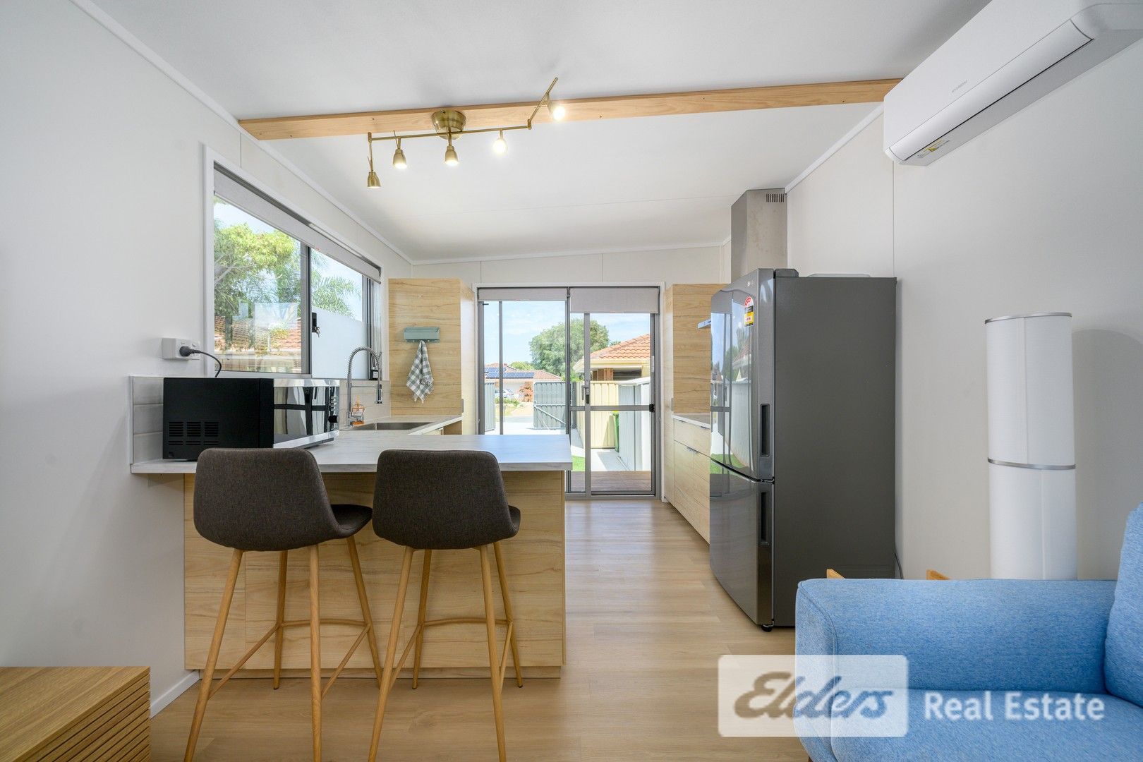 1 bedrooms Apartment / Unit / Flat in 14A Galley Close PORT KENNEDY WA, 6172