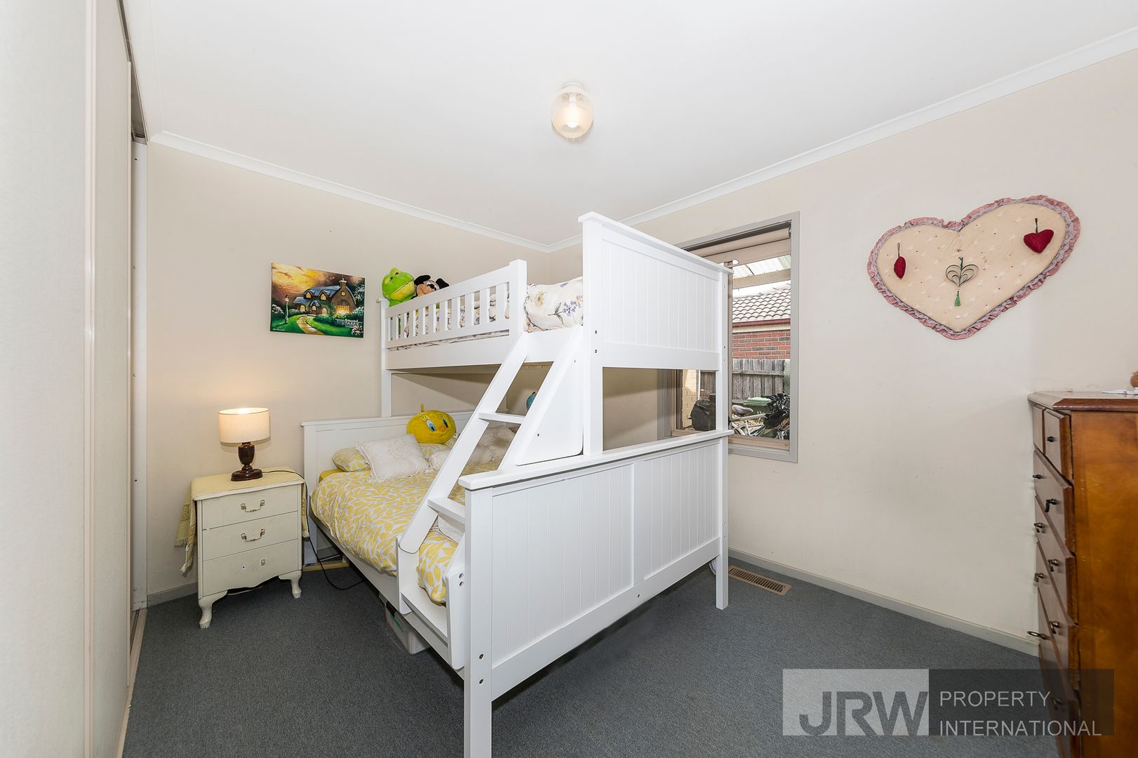 13 Marraroo Court, Bayswater North VIC 3153, Image 2