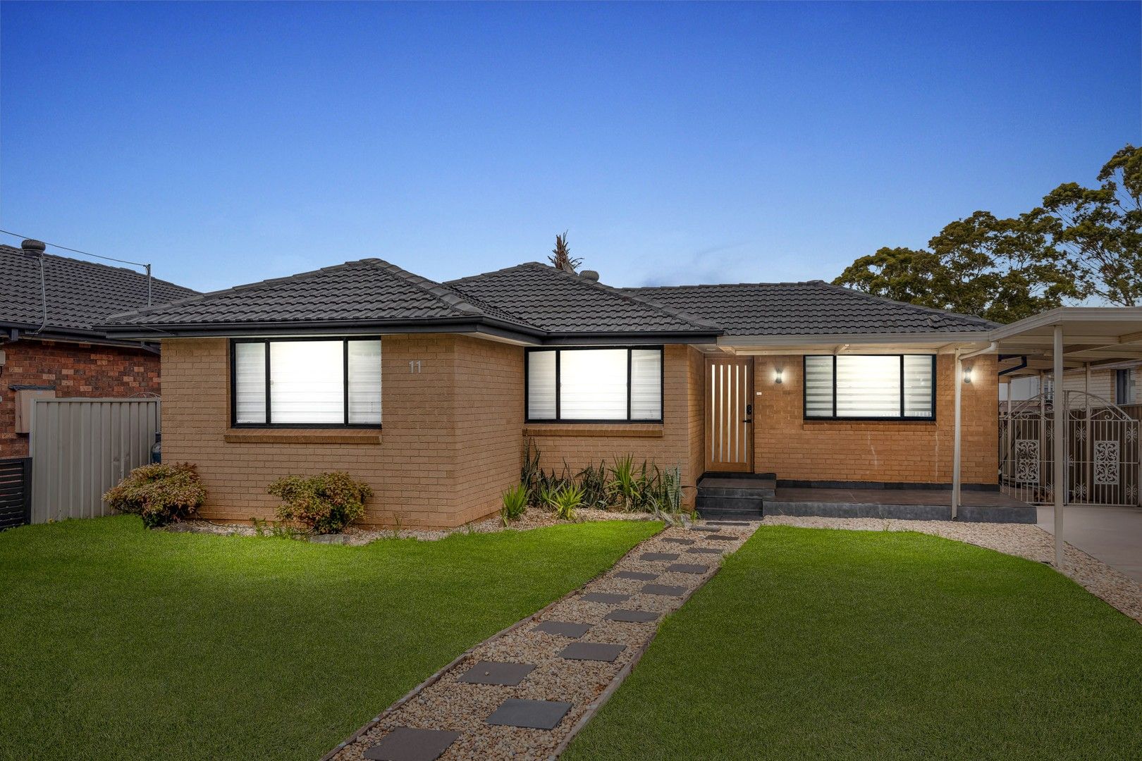 3 bedrooms House in 11 Taminga Road GREEN VALLEY NSW, 2168