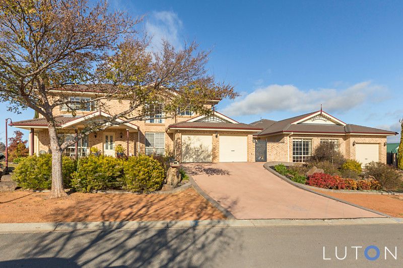 4 Buckmaster Crescent, Dunlop ACT 2615, Image 1